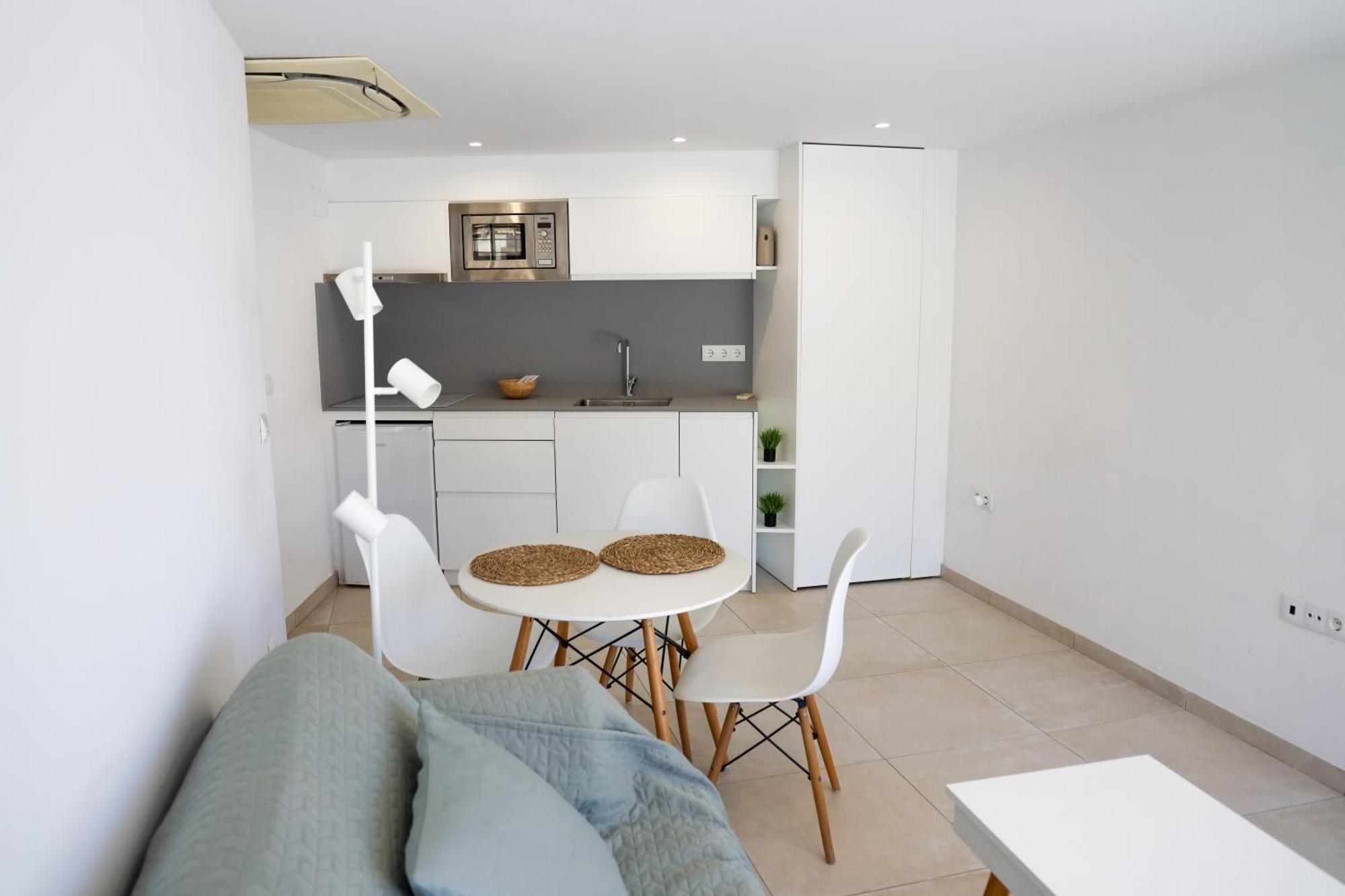 Cala Vadella Beachwalk Suites Værelse billede